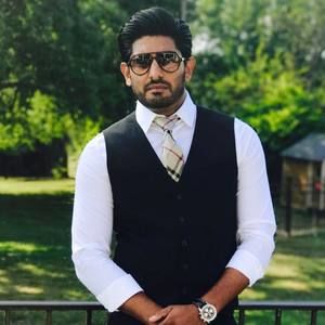 Meet your Posher, Khan